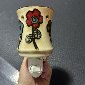 Scentsy Wall Plug in!